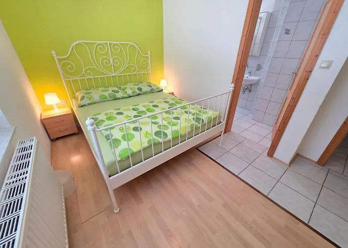 Fuer 4 Personen- 150m Vom Entfernt By Interhome Διαμέρισμα Novi Vinodolski